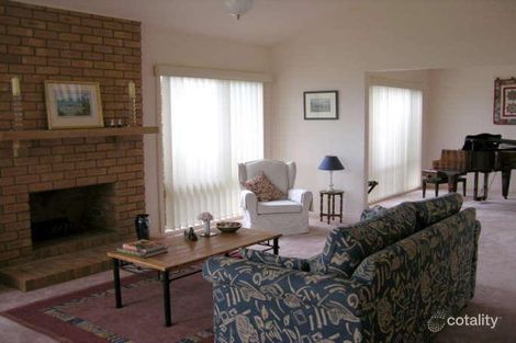 Property photo of 14 Canawindi Drive Warragul VIC 3820