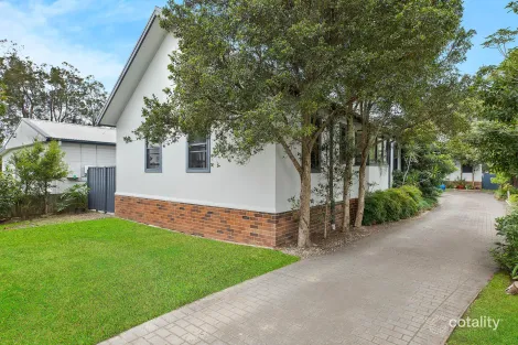 Property photo of 1/28 McLean Street Killarney Vale NSW 2261