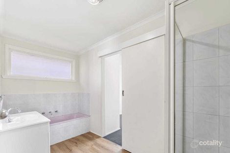 Property photo of 305 Taylors Road Kings Park VIC 3021