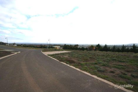 Property photo of 19 Pindara Place Gisborne VIC 3437