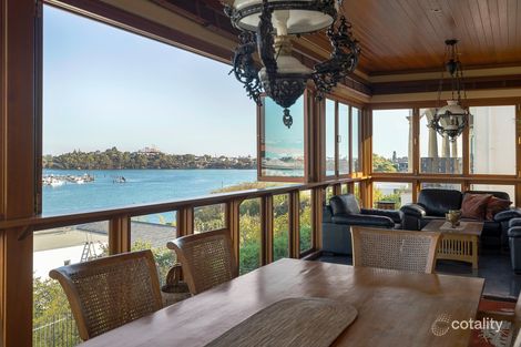 Property photo of 32 Hutchinson Avenue Mosman Park WA 6012