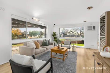 Property photo of 3 Balaka Avenue Aspendale VIC 3195
