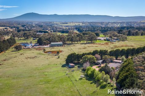 Property photo of 2 Braeside Road Gisborne VIC 3437