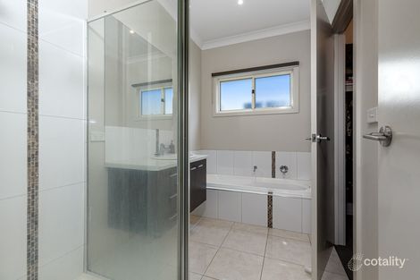 Property photo of 12 Comb Street Soldiers Hill VIC 3350