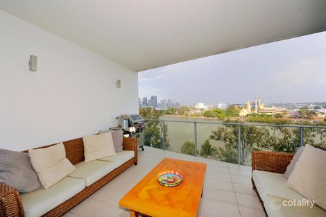 Property photo of 33/205 Coronation Drive Milton QLD 4064