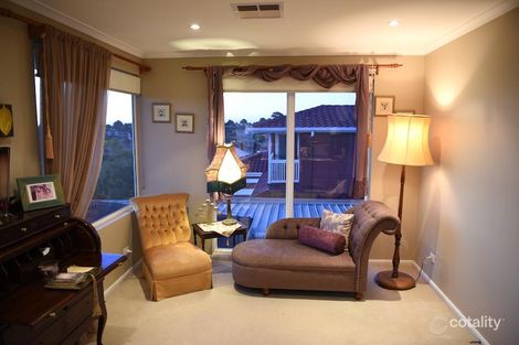 Property photo of 13 Rogana Crescent Hallett Cove SA 5158