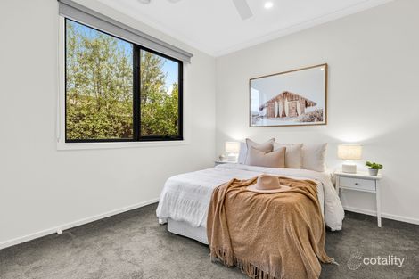 Property photo of 63 Lats Avenue Carrum Downs VIC 3201