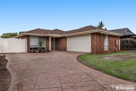 63 Walsingham Cres, Kurunjang, VIC 3337