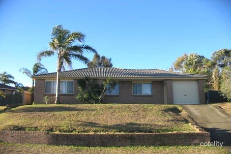 4 Lancaster Pde, Bateau Bay, NSW 2261