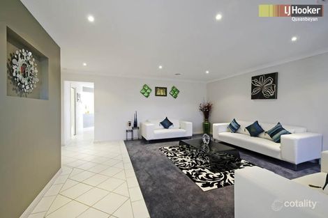 Property photo of 22 Doeberl Place Karabar NSW 2620