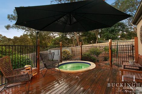 Property photo of 18 Withers Way Eltham VIC 3095