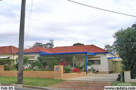 2 Hillcrest Ave, Greenacre, NSW 2190