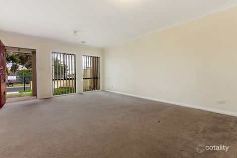 Property photo of 32 Barwon Avenue Sunshine North VIC 3020