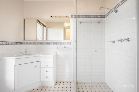 Property photo of 3 Cobblestone Court Mount Gambier SA 5290