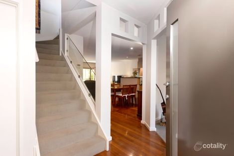 Property photo of 2 Allan Street Curtin ACT 2605