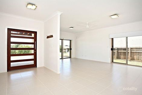 Property photo of 34 Huntly Place Redland Bay QLD 4165
