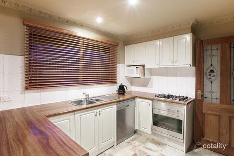 Property photo of 2 Millson Close Bundoora VIC 3083