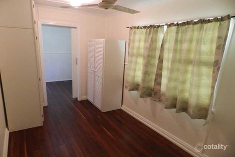 Property photo of 29 Beach Avenue Tannum Sands QLD 4680