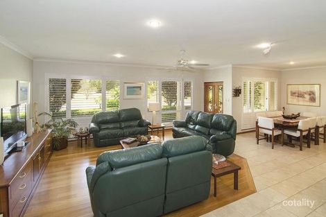 Property photo of 636 Geographe Bay Road Broadwater WA 6280