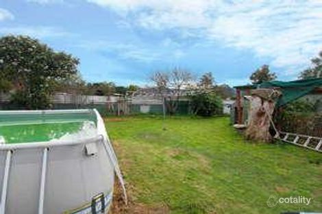 Property photo of 18 Echuca Crescent Koonawarra NSW 2530