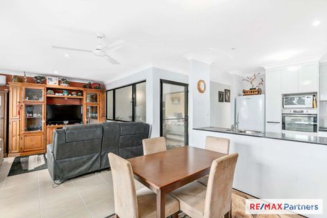 Property photo of 2/1 Ibis Boulevard Eli Waters QLD 4655