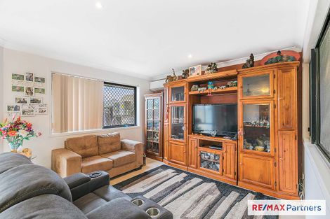 Property photo of 2/1 Ibis Boulevard Eli Waters QLD 4655