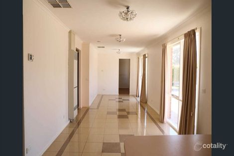 Property photo of 14 Woking Street Craigieburn VIC 3064