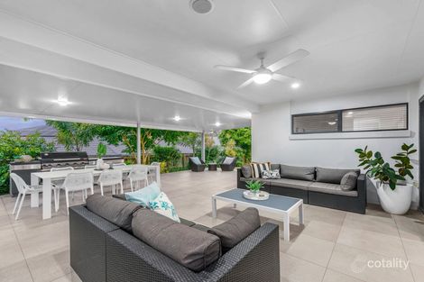 Property photo of 33 Sylvateere Crescent Wakerley QLD 4154