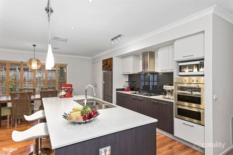 Property photo of 18 Whitecaps Avenue Point Cook VIC 3030