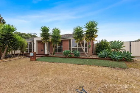 14 Granite Way, Delahey, VIC 3037