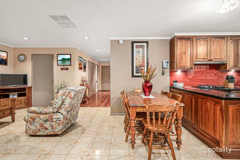 Property photo of 9 Surat Place Rowville VIC 3178