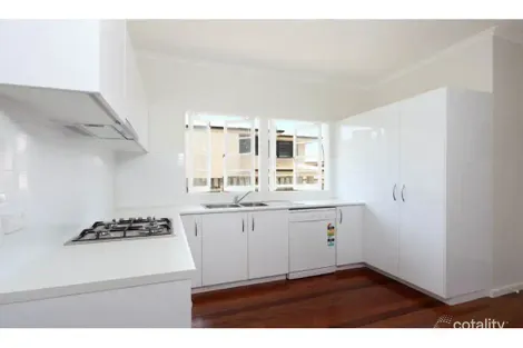 9 Kitson St, Morningside, QLD 4170