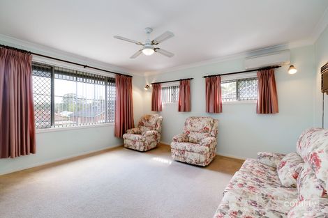 Property photo of 79 Macquarie Road Fennell Bay NSW 2283