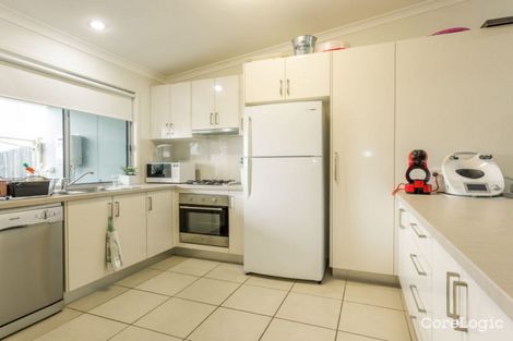 Property photo of 17/8 Hillcrest Street Emerald QLD 4720