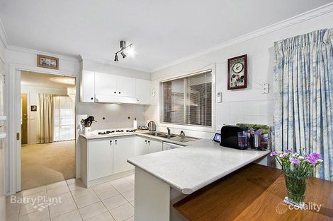 Property photo of 8 Bellevue Drive Berwick VIC 3806