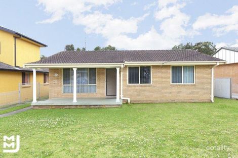 Property photo of 95 Devonshire Crescent Oak Flats NSW 2529