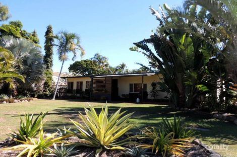 11 Coral St, Saunders Beach, QLD 4818