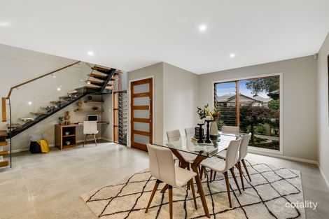 Property photo of 2/3 Stonehaven Street Mount Lofty QLD 4350
