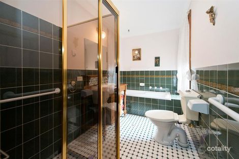 Property photo of 30 Roycroft Place Golden Grove SA 5125