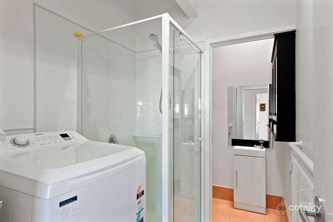 Property photo of 105/40 Lakeside Crescent Currimundi QLD 4551