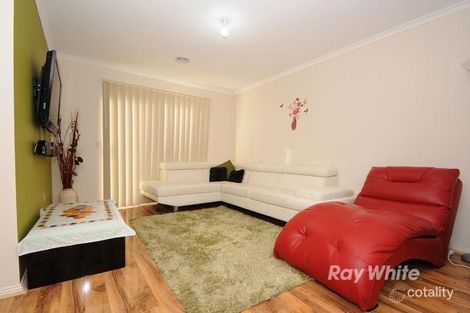 Property photo of 4/7 Prunus Grove Doveton VIC 3177