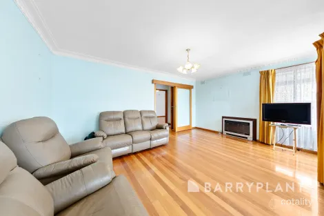 Property photo of 34 Mulhall Drive St Albans VIC 3021