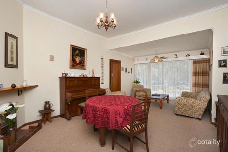 Property photo of 16 Central Road Blackburn VIC 3130
