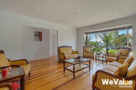 Property photo of 23 Kennedy Parade Roxburgh Park VIC 3064