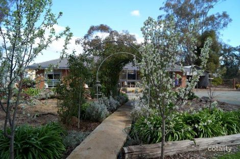 235 Zeerust Rd, Zeerust, VIC 3634