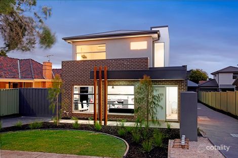 1/37 PURINUAN RD, RESERVOIR, VIC 3073