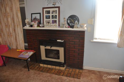 Property photo of 56 Lawrie Terrace Waikerie SA 5330