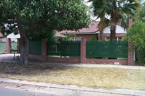 2/41 Bickley Cres, Manning, WA 6152