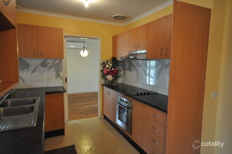 Property photo of 5 Wilton Place Georges Hall NSW 2198