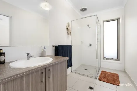 Property photo of 46 Unger Street Glenroy NSW 2640